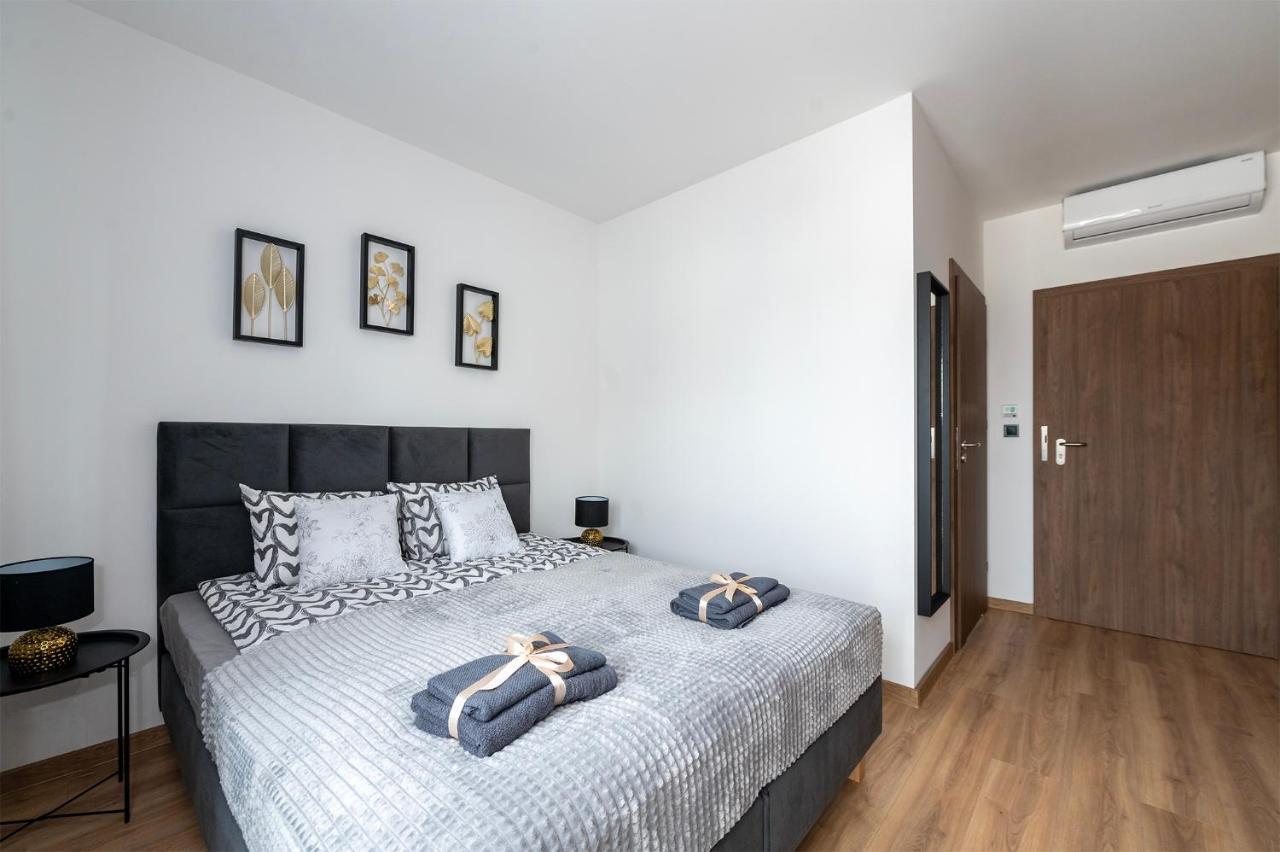 Apartamenty Rio Skarbimierz-Osiedle Skarbimierz Osiedle Dış mekan fotoğraf